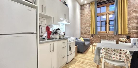 Loft entièrement meublé à louer Vieux-Québec septembre 2026 - Photo 2