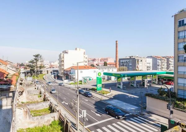 Rua Moreira de Sá, Porto, Porto District 4100-352