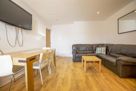 6 bed maisonette to rent in Grosvenor Road, Jesmond, NE2 - Photo 5