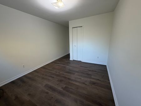 For Lease - 15 Abigail Place, Toronto, Ontario - Photo 4