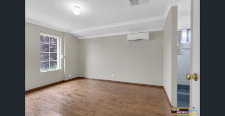 Spacious Family Home in a Great Redcliffe Location - Photo 3