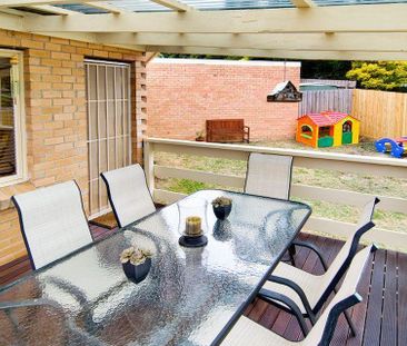 29 Toogoods Rise, Box Hill North. - Photo 1