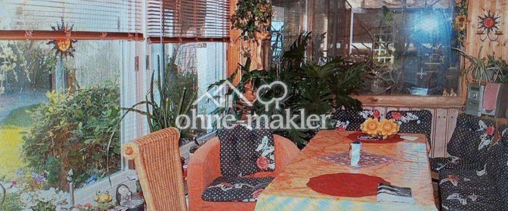 Attraktive Doppelhaushälfte mit 2 separaten Wohnbereichen in wunderschöne Lage zu vermieten - Photo 1