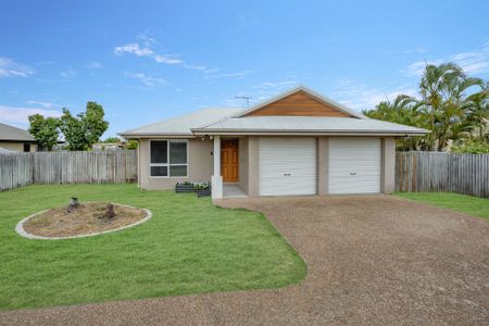 Four Bedroom Home in a Quiet Location - Photo 3