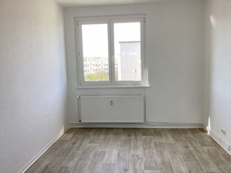 Erstbezug nach Sanierung - Ihr neues Zuhause wartet auf Sie! - Foto 2