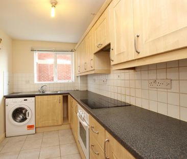 2 bedroom apartment to rent - Photo 3