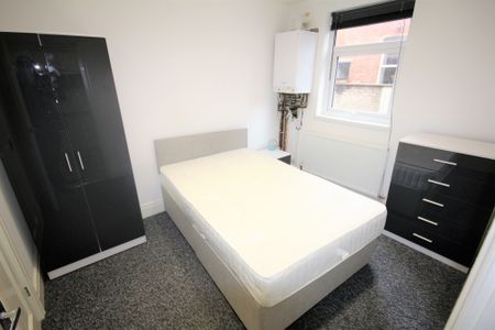 Stanley Place, Preston - Photo 2