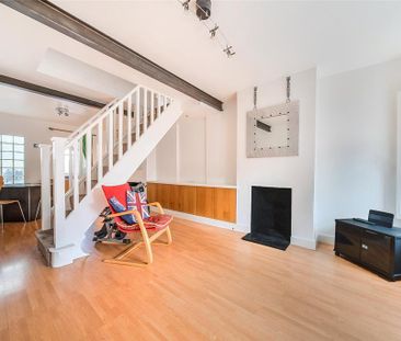 2 bedroom terraced house to rent - Photo 2