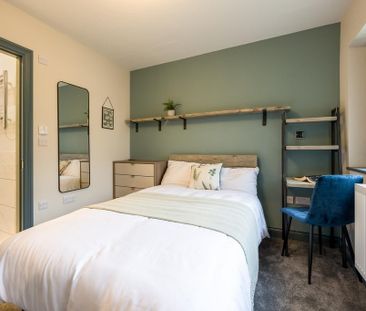 1 bedroom in a house share to rent - Photo 5