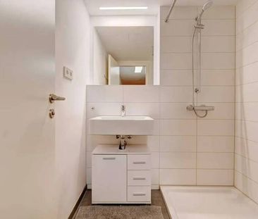 Schönes Zimmer in 5-er WG für Studenten - Foto 1