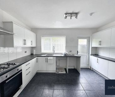 3 bedroom terraced house to rent - Photo 5