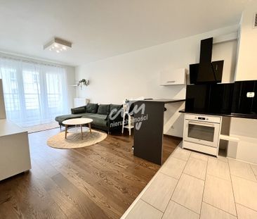 Wynajem | 2-pokojowe mieszkanie 50 m² | Winda - Photo 2