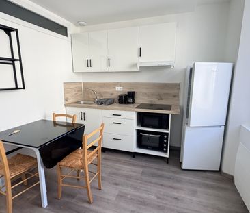 Location Appartement 2 pièces 40m² LE CREUSOT 71200 - Photo 5