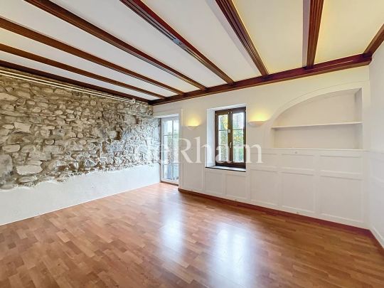 Splendide 4.5 pièces au rez avec terrasse privative - Photo 1