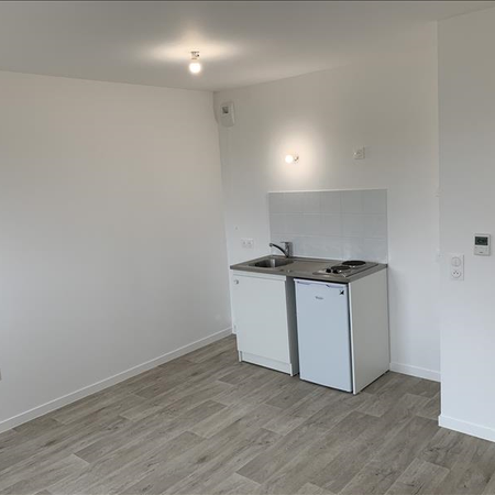 1 pièce - 24,6 m² - 1er étage - Colocation non autorisée - Photo 3
