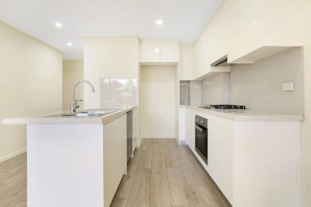 Boutique Complex | Two Bedroom Apartment in Prime Location - Photo 3