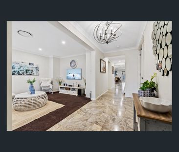 Spectacular Lowset Home - with all the bells and whistles! - Photo 2