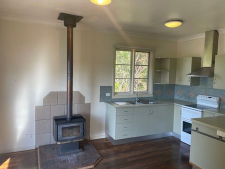 Charming Family Home – Bigger Than It Looks! - Photo 5