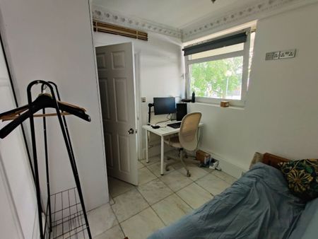 2 Bed Flat, Raglan Street, NW5 - Photo 5