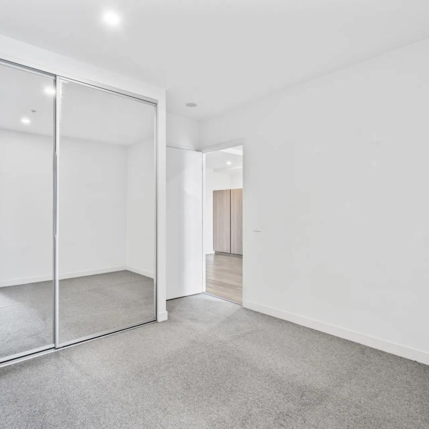 Beautifully Finished and Well Appointed Apartment in Richmond - Photo 1