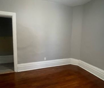 103 Mary St #2 Orillia | $1750 per month | Utilities Included - Photo 3