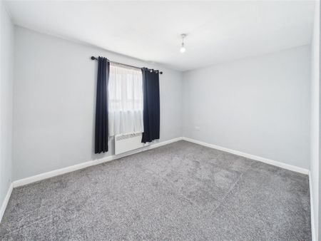 2 bedroom Duplex to rent - Photo 2