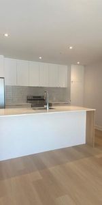2 CH - 1 SDB - Montreal - $2,120 /mo - Photo 4