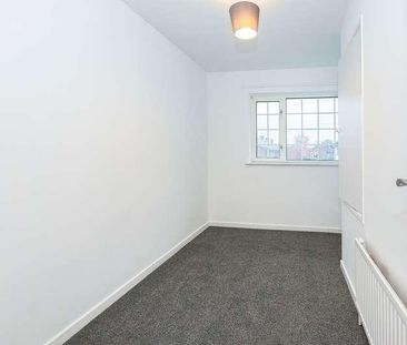 Ashdown Drive, Tilgate, RH10 - Photo 3