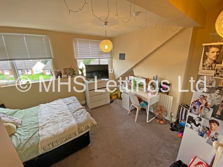 5 Bedroom Mid Terraced House for rent in Beechwood Crescent - Photo 5