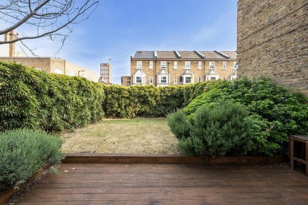 2 bedroom ground floor maisonette to rent - Photo 1