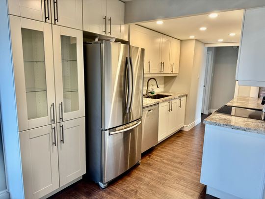 For Lease - 3100 Kirwin Avenue Unit# 1006, Mississauga, Ontario - Photo 1