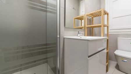 Carrer de Sueca, Valencia, Valencian Community 46006 - Photo 2