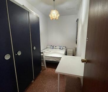 Carrer de Berlín, Barcelona, Catalonia 08029 - Photo 4