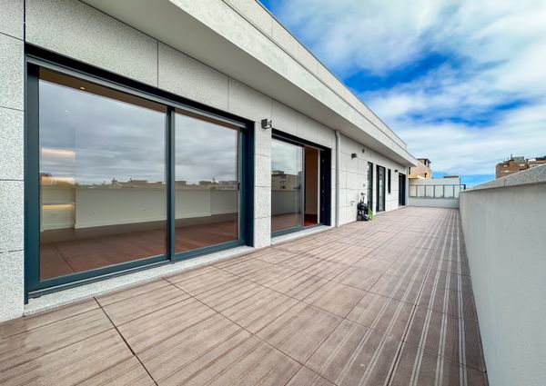Penthouse T4 com Terraço Privativo em Matosinhos Sul