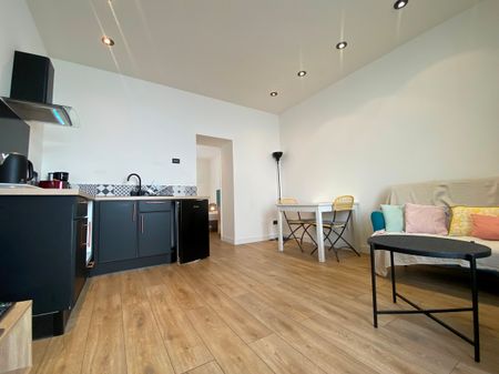 A LOUER. Libre Immédiatement, Quimper Appartement T2 Meublé de 30,37 m², Proche Du Centre Ville ! - Photo 3