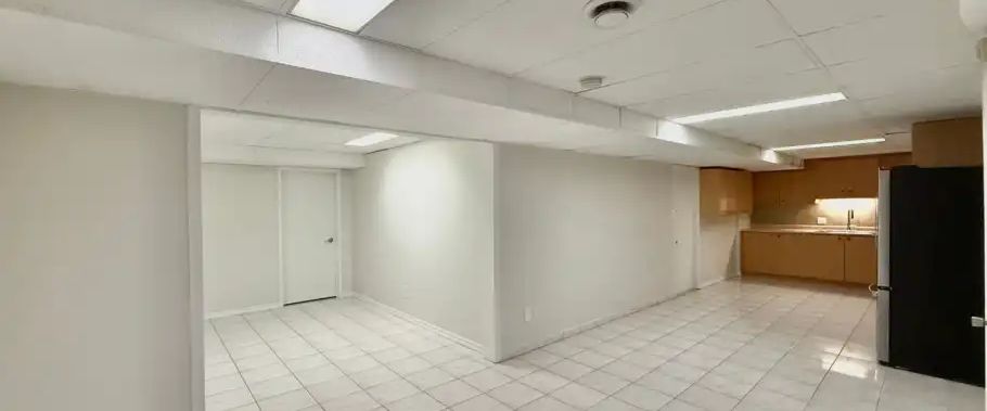 2-135 Coronation St, Woodbridge, Ontario L4L 6M6 | 135 Coronation Street, Vaughan - Photo 1