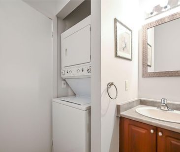 For Lease - 66 Bay Street Unit# 307, Hamilton, Ontario - Photo 1