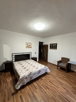 Inchiriez apartament 2 camere Zona Bucium - Photo 1