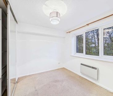 Barkus Way, Stokenchurch, Buckinghamshire, HP14 - Photo 4