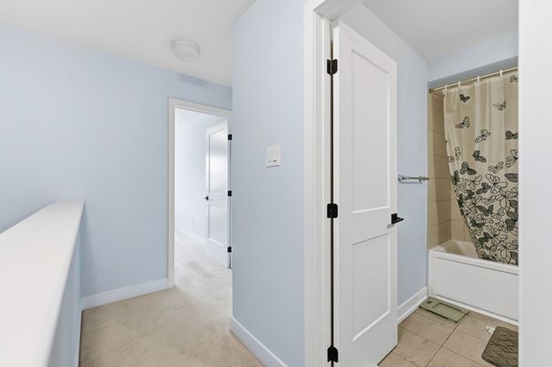 For Lease - 233 Anyolite Private, Barrhaven, Ontario - Photo 1