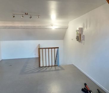 Location Appartement 2 pièces 29m² CAMBRAI 59400 - Photo 2