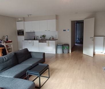 Op zoek naar een vrouw voor een leuk co-house in een rustige buurt - Foto 4