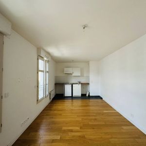 Rental Apartment La Garenne-Colombes - Photo 2