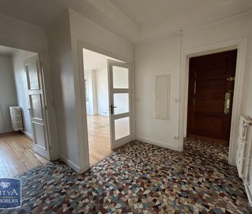 Location Appartement 3 pièces 83m² ST ETIENNE 42000 - Photo 4