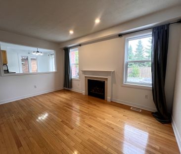 For Lease - 10 ROYAL PARK Boulevard, Barrie, Ontario - Photo 2