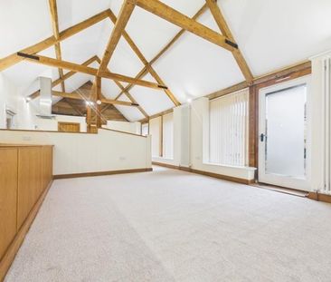 Brookthorpe, Gloucester - Photo 6