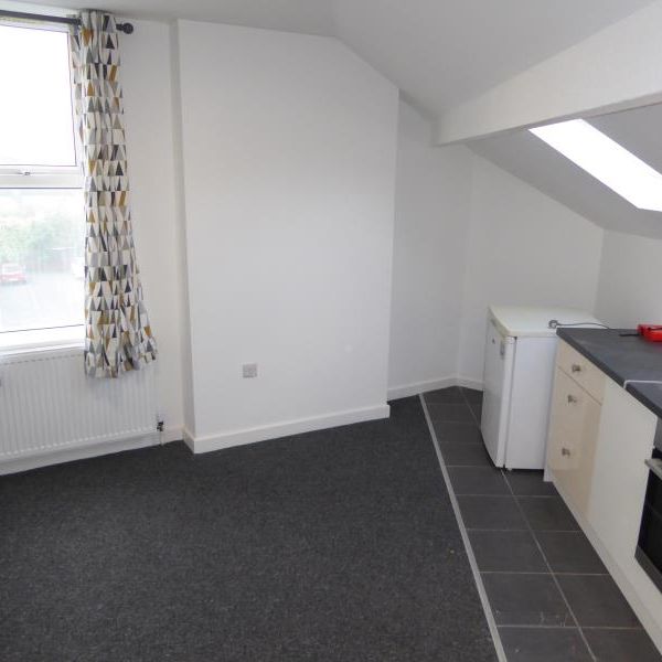 Ashton Road, Harehills, LS8 - Leeds - Photo 1