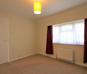 2 bedroom semi-detached house to rent - Photo 4