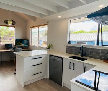 Private Sanctuary in Papamoa Beach - Photo 6