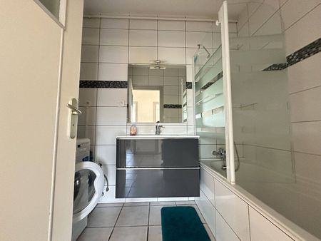 Appartement - 3 pièces - Chambéry - Photo 5